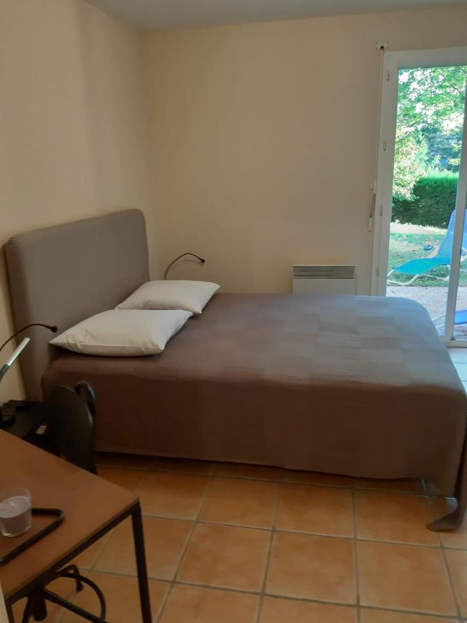 Appartement Dans Propriete Calme En Pleine Nature Шарбоньєр-ле-Бен Екстер'єр фото